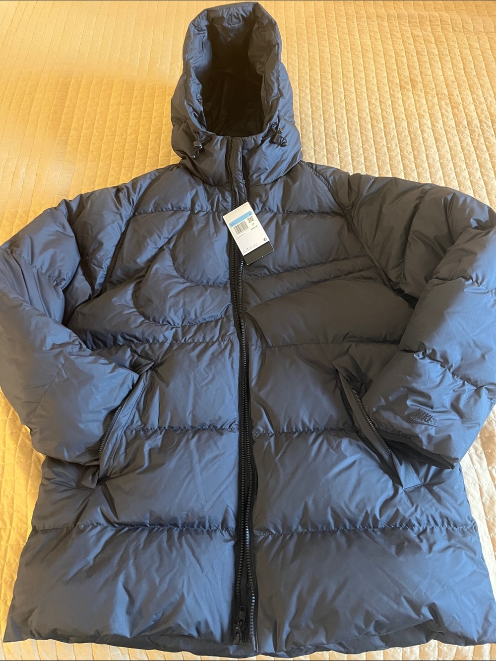 Nike Men’s Black Hooded Puffer Coat